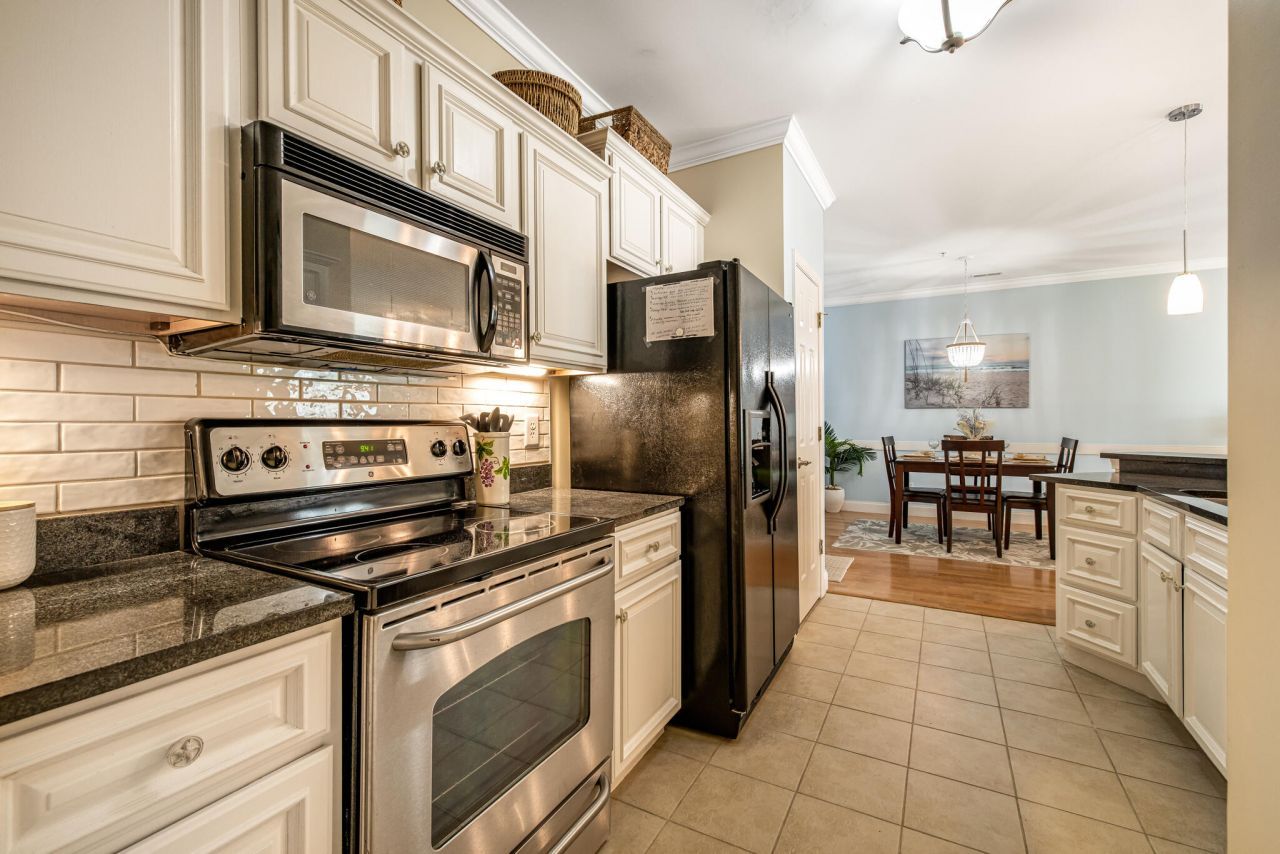 1984 Folly Road Photo 12