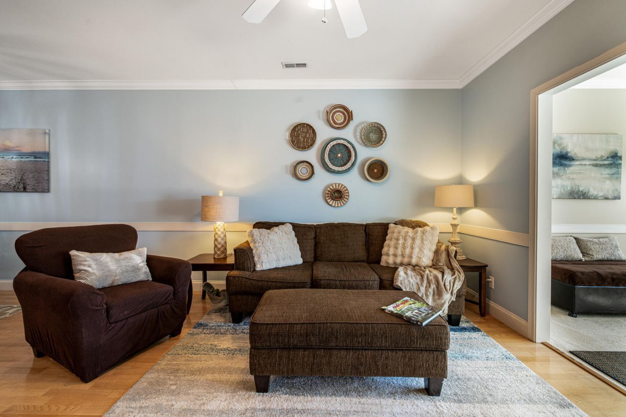 1984 Folly Road Photo 18