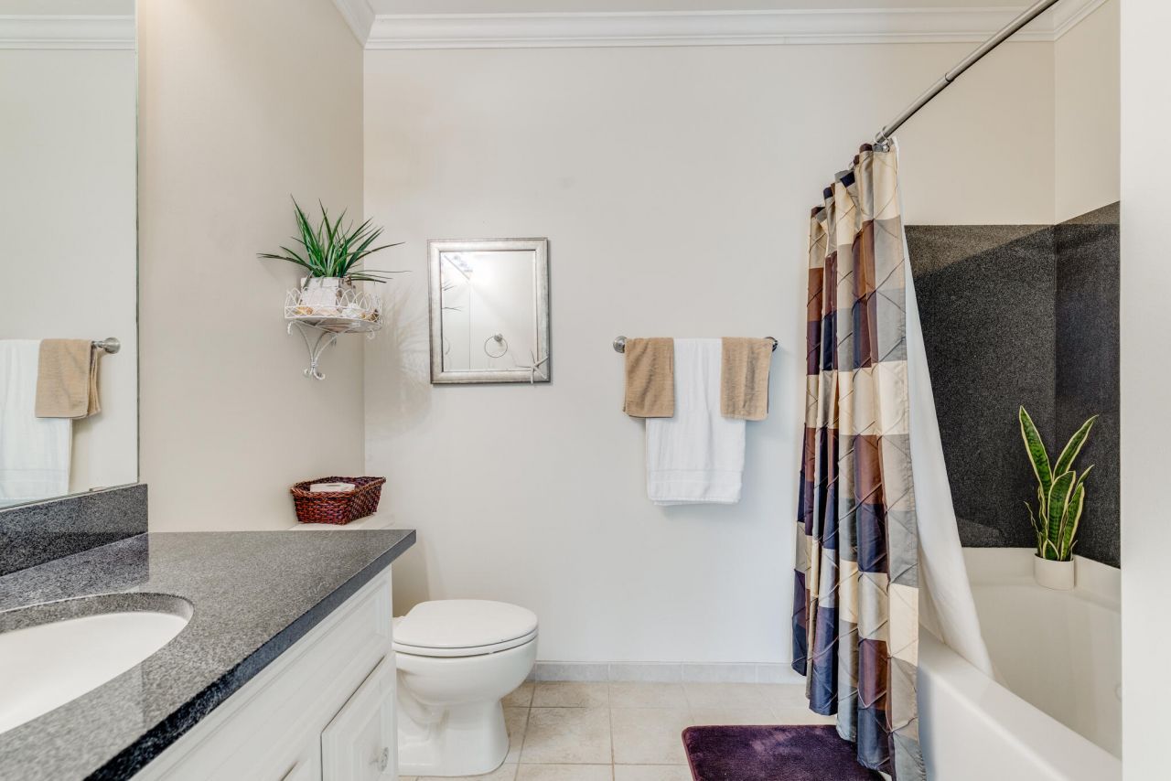 1984 Folly Road Photo 28