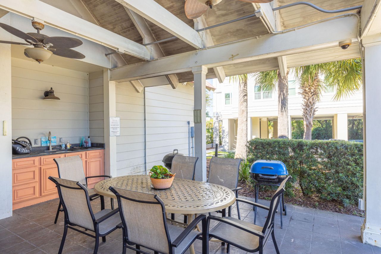 1984 Folly Road Photo 43