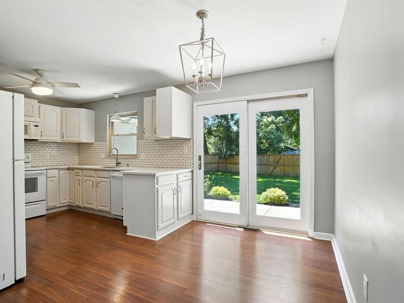 2688 Woodley Road, Columbus, OH 43231 Photo 12