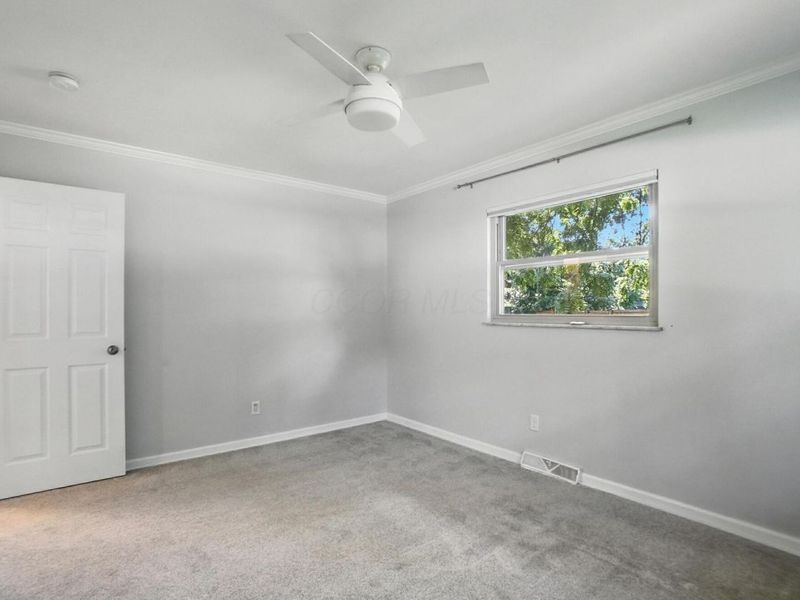 2688 Woodley Road, Columbus, OH 43231 Photo 15