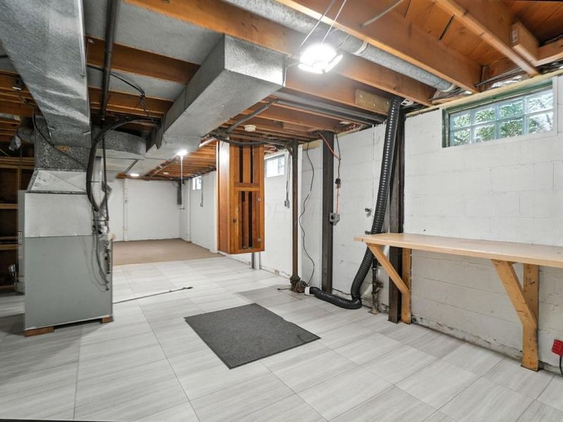 2688 Woodley Road, Columbus, OH 43231 Photo 30