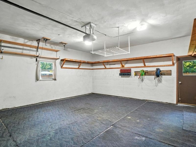 2688 Woodley Road, Columbus, OH 43231 Photo 31