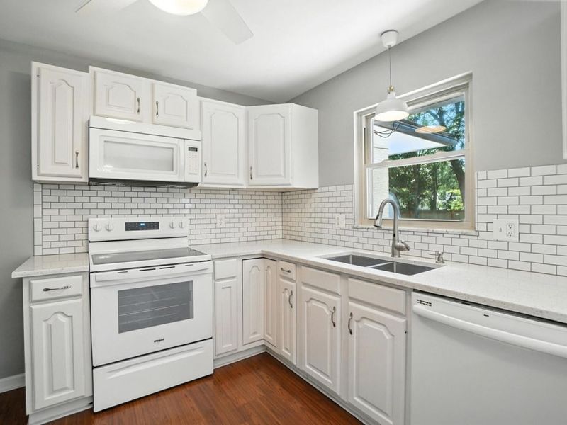 2688 Woodley Road, Columbus, OH 43231 Photo 8