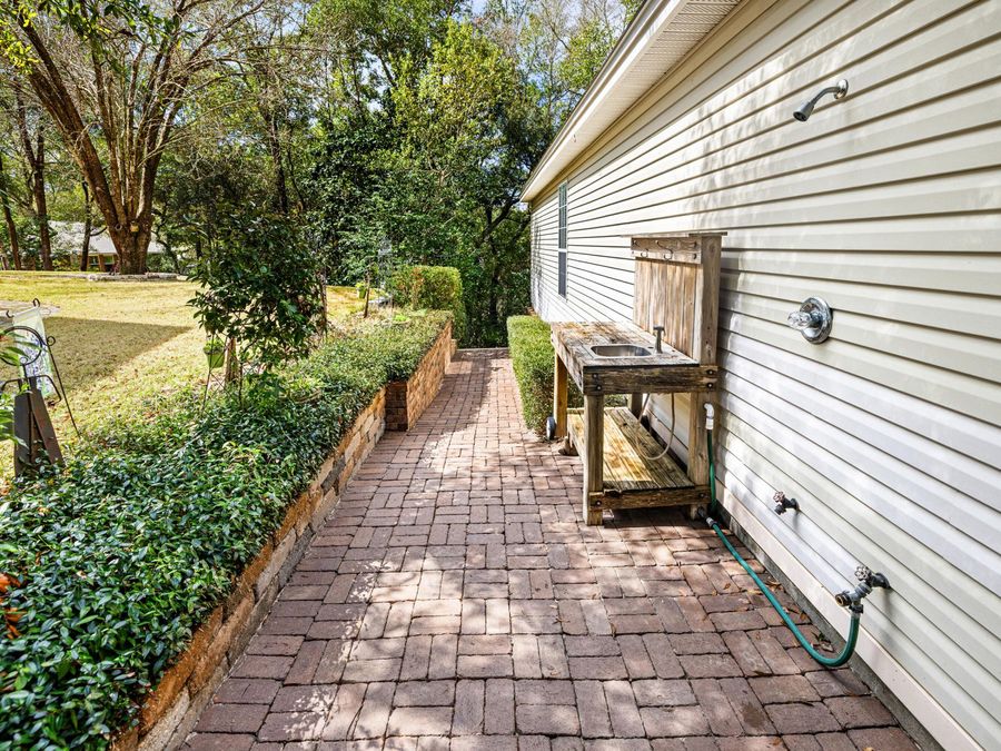 Property Image 80