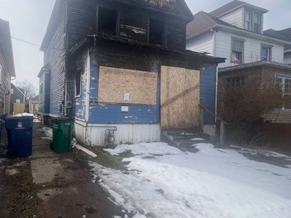 126 Newfield Street , Buffalo, NY 14207