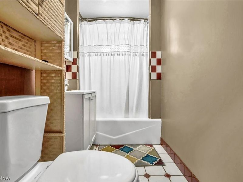 4089 E 64th Street, Cleveland, OH 44105 Photo 47