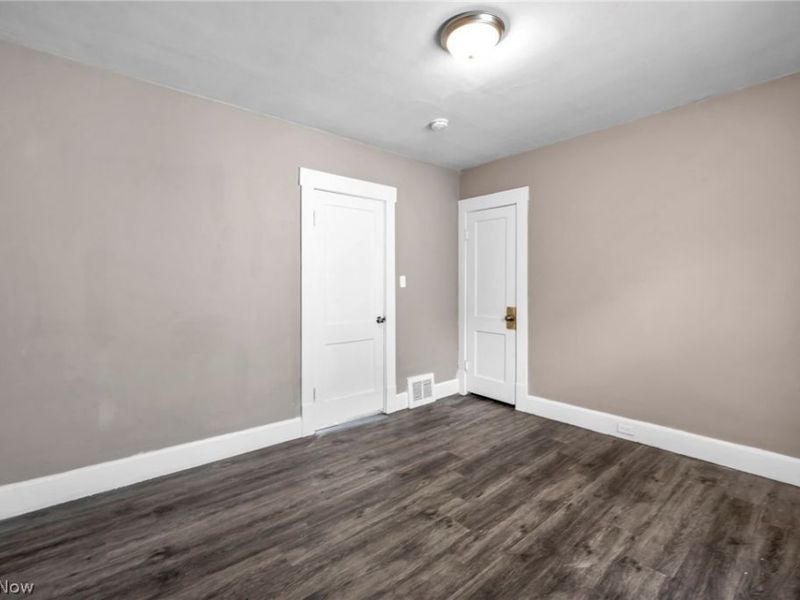 4105 E 64th Street, Cleveland, OH 44105 Photo 25