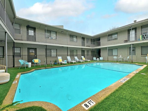 1307 Norwalk LN, Unit 201, Austin, TX 78703