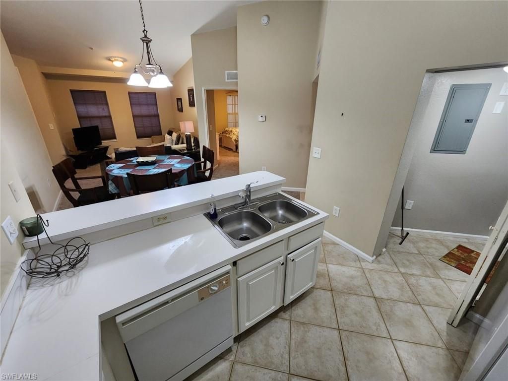 4109 Residence Dr , Unit 519, Fort Myers, FL 33901 Photo