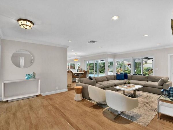 2152 NE 63rd Court, Fort Lauderdale, FL 33308