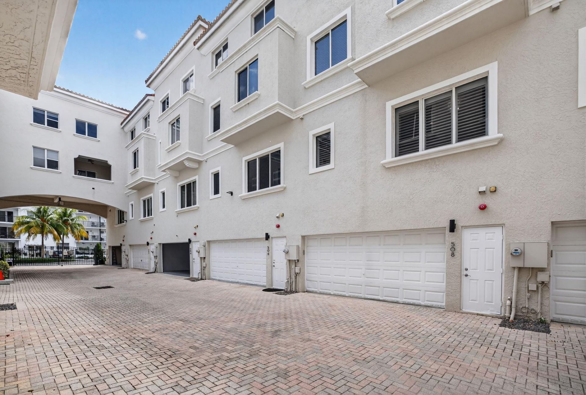 508 W Birch Rd, Unit 508, Fort Lauderdale, FL 33304 Photo