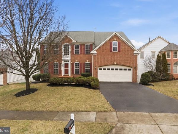 11401 CROWNWOOD LANE, ROCKVILLE, MD 20850
