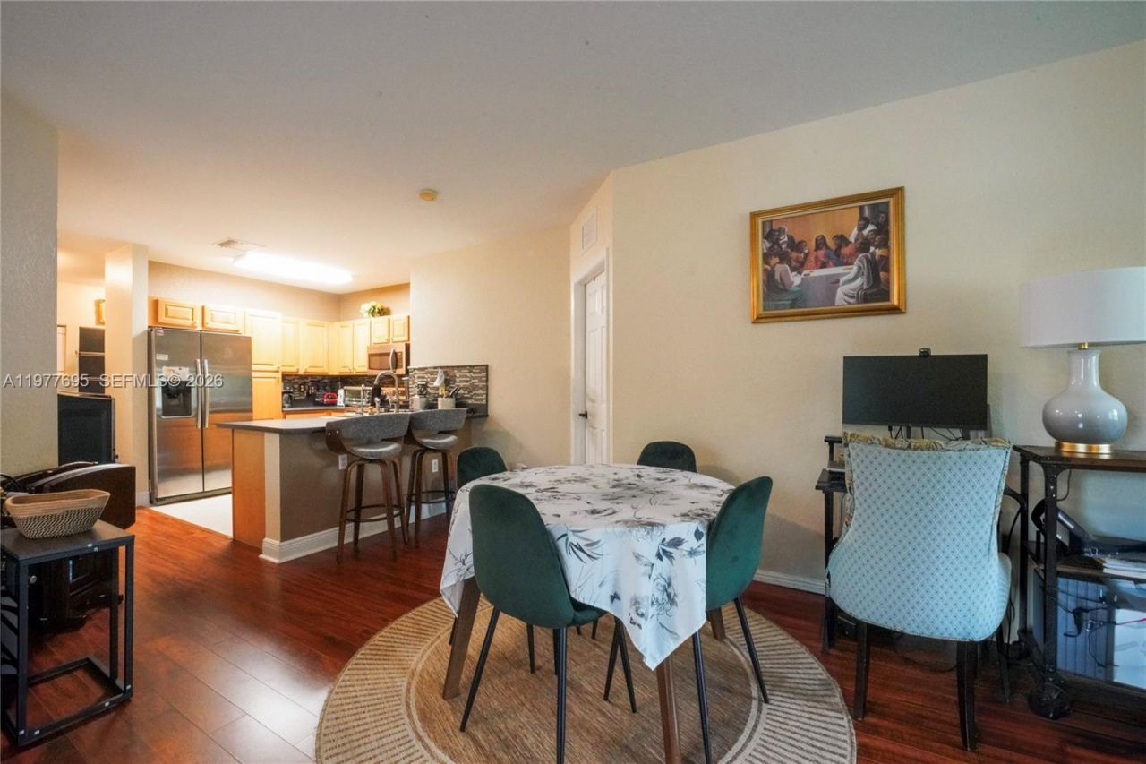 3335 Palomino Dr , Unit 323-3, Davie, FL 33024 Photo