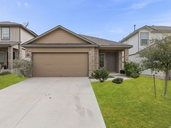 4218 Busbee Flds, St Hedwig, TX 78152