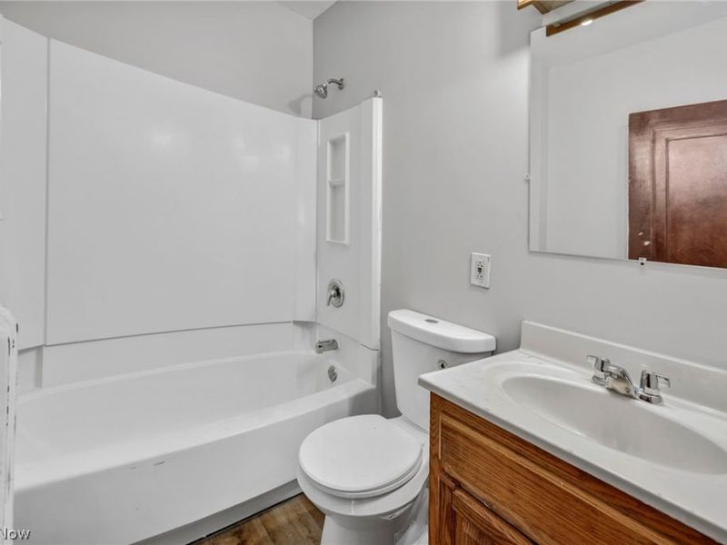 3513 E 110th Street, Cleveland, OH 44105 Photo 14