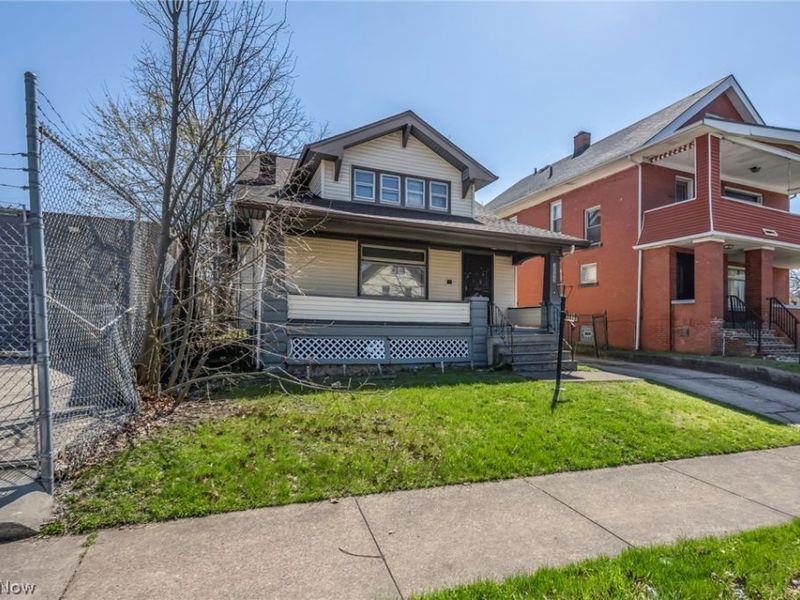 3513 E 110th Street, Cleveland, OH 44105 Photo 3