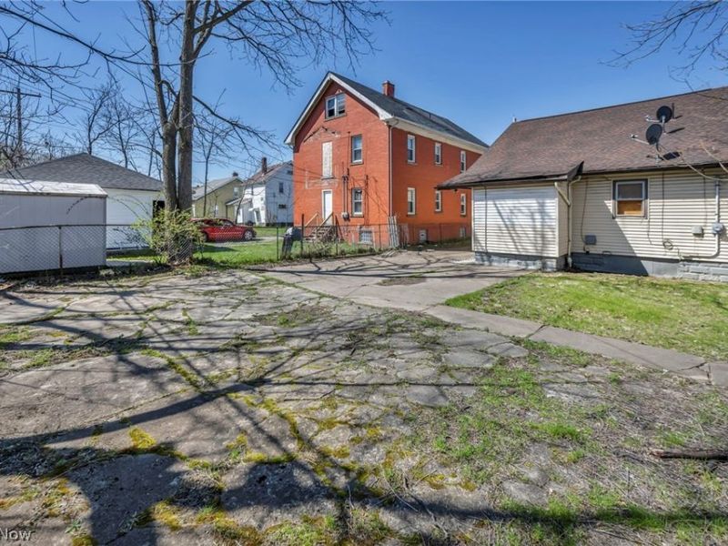 3513 E 110th Street, Cleveland, OH 44105 Photo 42