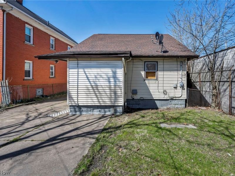 3513 E 110th Street, Cleveland, OH 44105 Photo 44