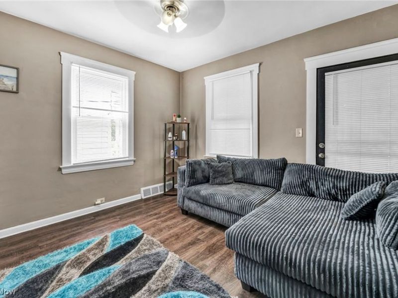 4097 E 64th Street, Cleveland, OH 44105 Photo 21