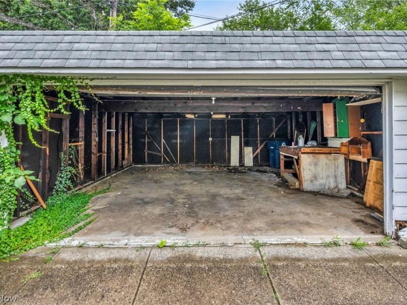 4097 E 64th Street, Cleveland, OH 44105 Photo 39