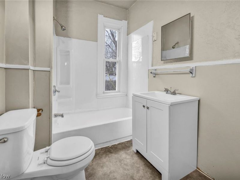 3667 E 61st Street, Cleveland, OH 44105 Photo 43