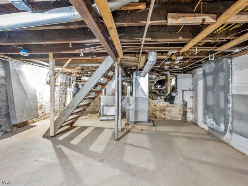 3667 E 61st Street, Cleveland, OH 44105 Photo 45