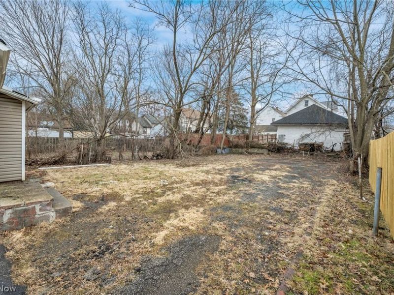 3667 E 61st Street, Cleveland, OH 44105 Photo 7