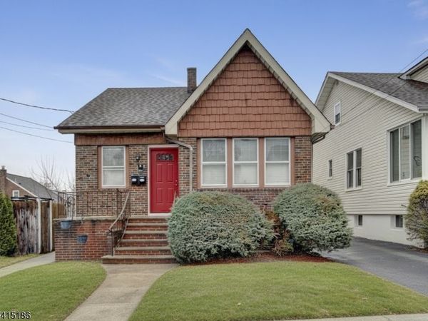 2047 Gless Ave, Union, NJ 07083