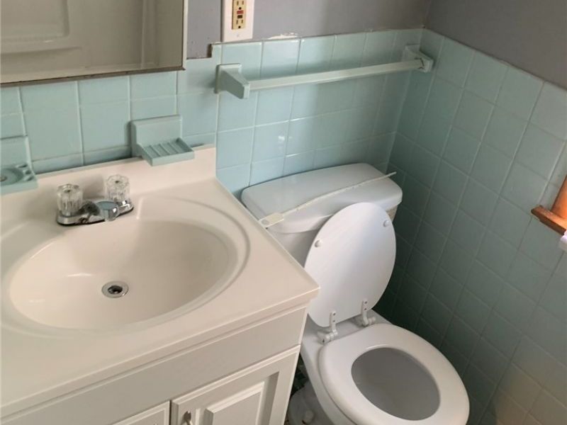 16705 Hillsboro Road, Cleveland, OH 44112 Photo 7