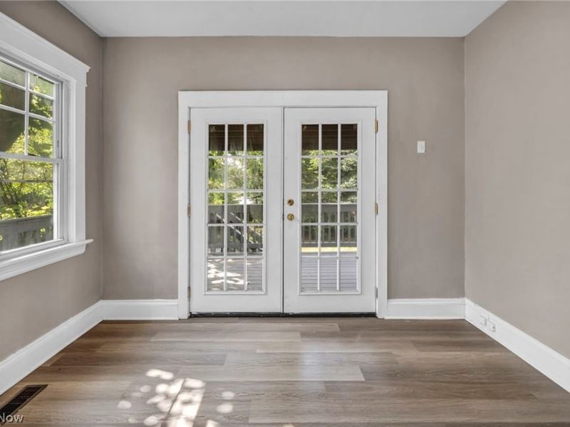 13016 Beachwood Avenue, Cleveland, OH 44105 Photo 18