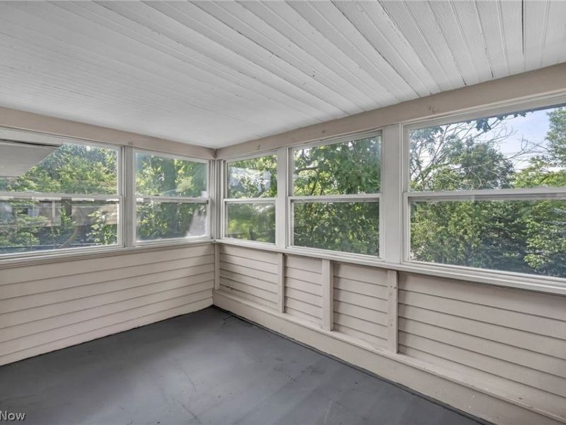 13016 Beachwood Avenue, Cleveland, OH 44105 Photo 38