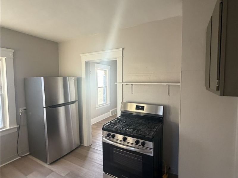 2807 E 124th Street, Cleveland, OH 44120 Photo 3