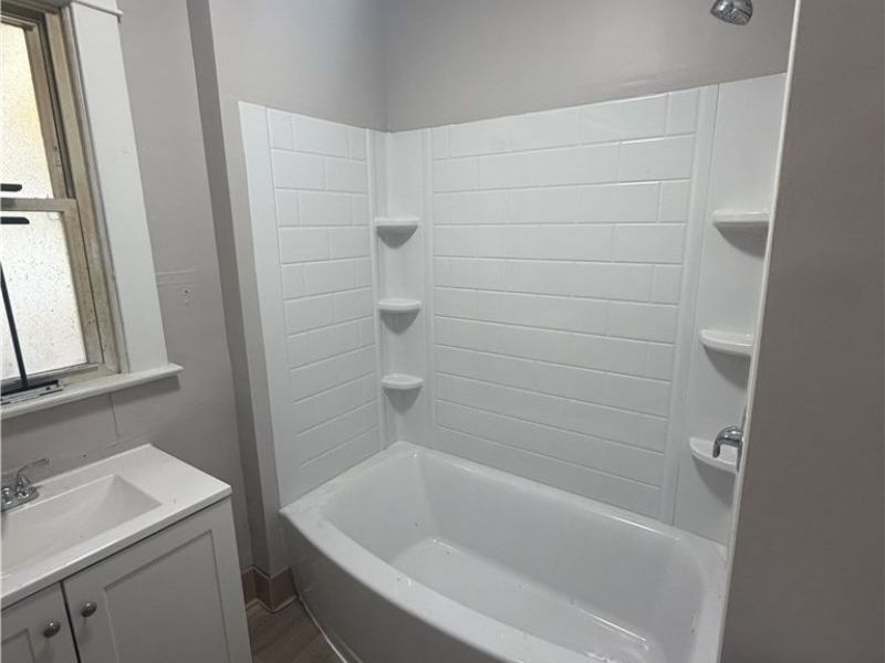 2807 E 124th Street, Cleveland, OH 44120 Photo 6