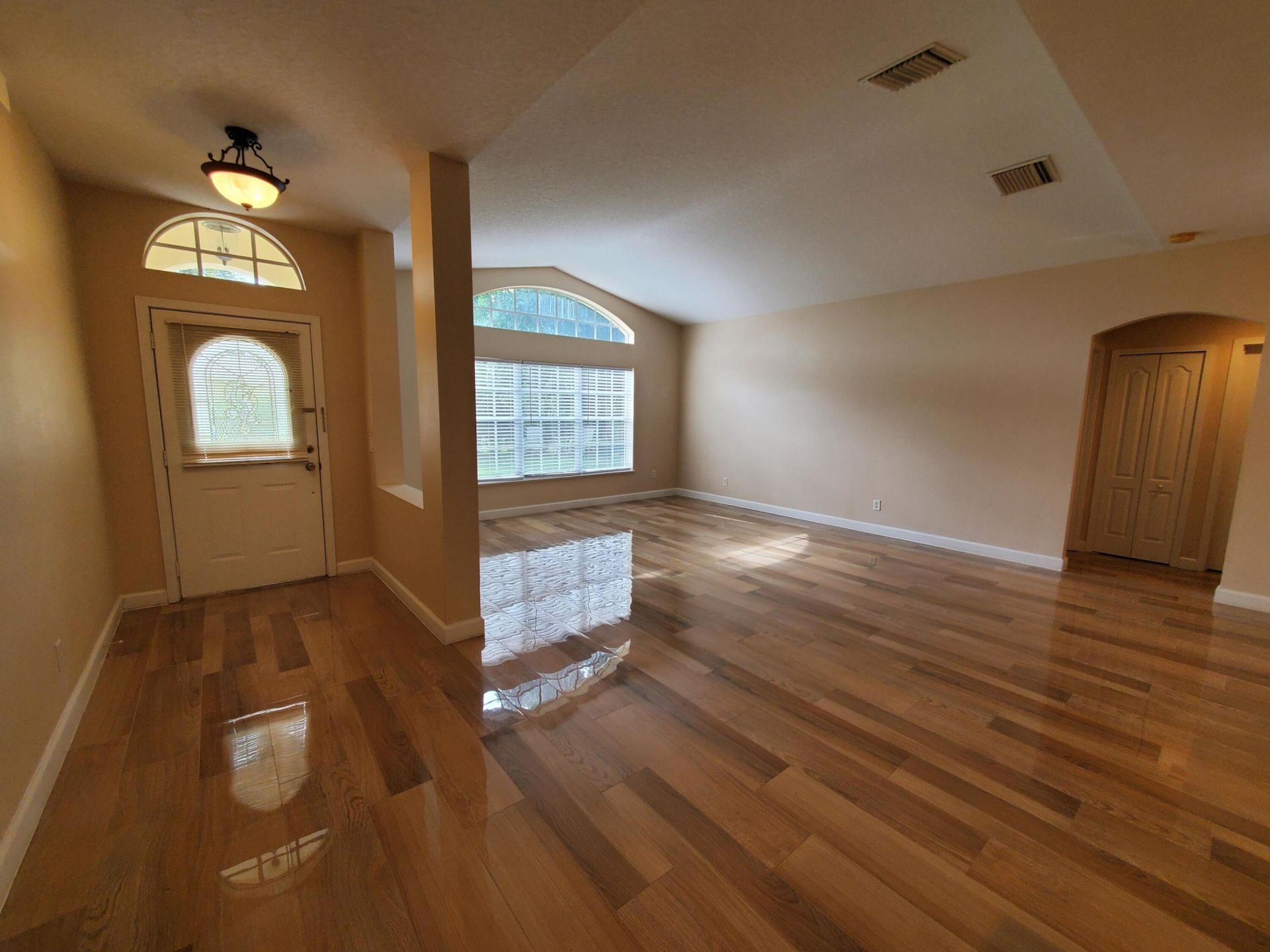 6711 Dickinson Terrace, Port Saint Lucie, FL 34952 Photo