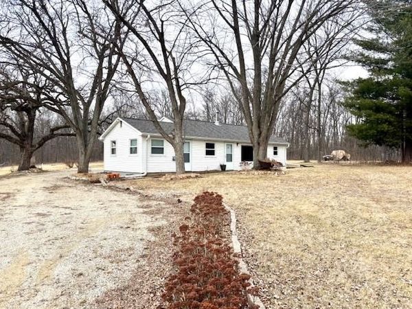 5636 S County Road D, Beloit, WI 53511