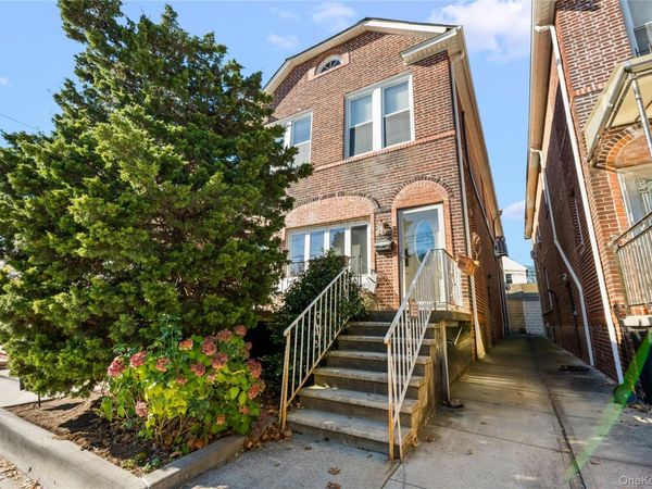 2942 164th Street , Flushing, NY 11358