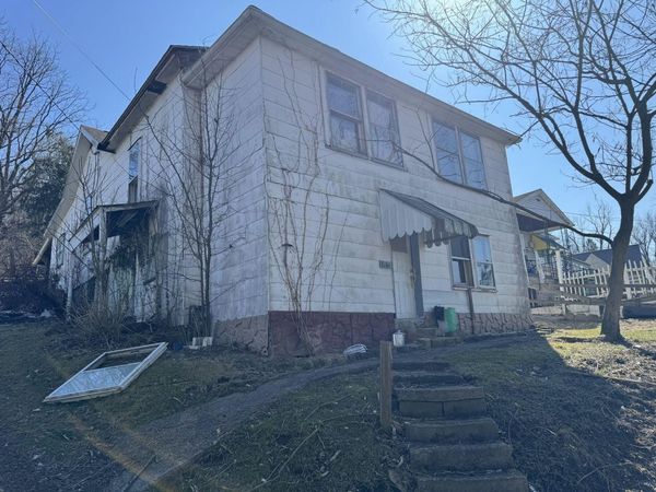 1865 Owens Ave, Fairmont, WV 26554
