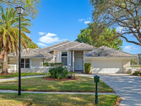 10784 Avenida Santa Ana, Boca Raton, FL 33498