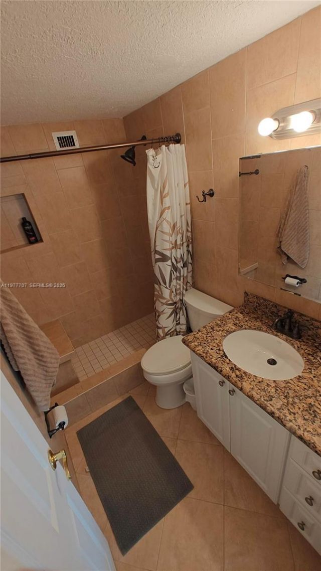 825 Brickell Bay Dr, Unit 841, Miami, FL 33131 Photo