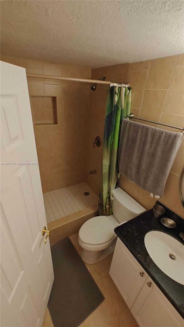 825 Brickell Bay Dr, Unit 841, Miami, FL 33131 Photo