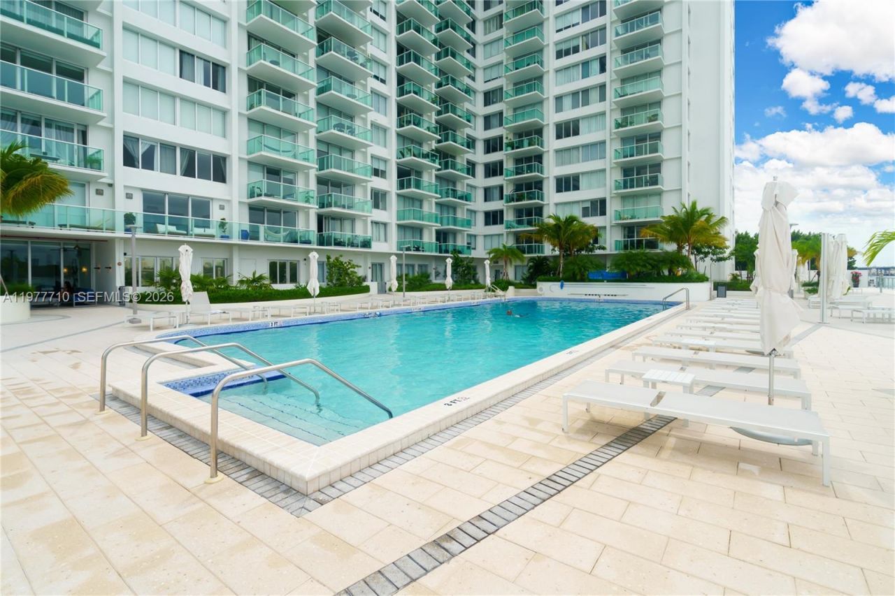 1000 West Ave , Unit 1121, Miami Beach, FL 33139 Photo