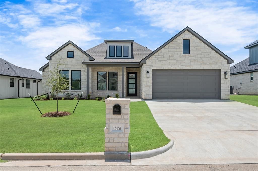 10400 T Bury Lane, Waco, TX 76708 Main Photo