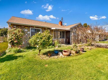 4980 Alcott Dr, Sacramento, CA 95820 Photo