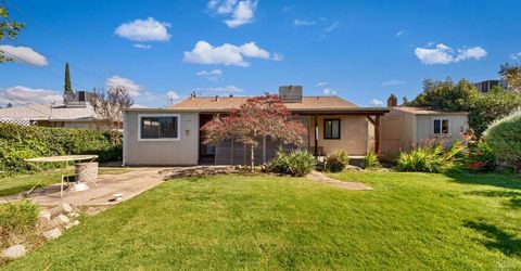 4980 Alcott Dr, Sacramento, CA 95820 Photo