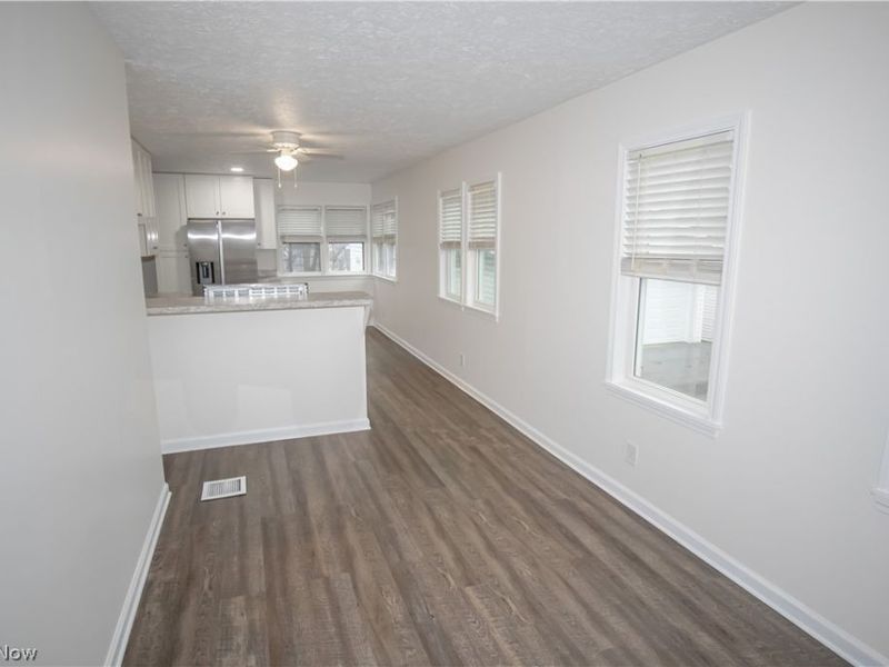 84 Thames Avenue, Bedford, OH 44146 Photo 12