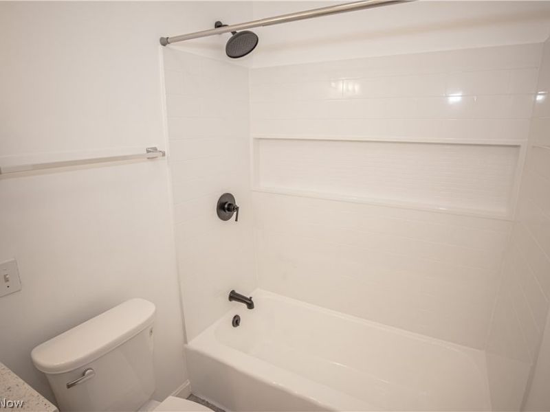 84 Thames Avenue, Bedford, OH 44146 Photo 18