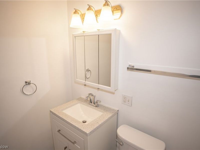 84 Thames Avenue, Bedford, OH 44146 Photo 19