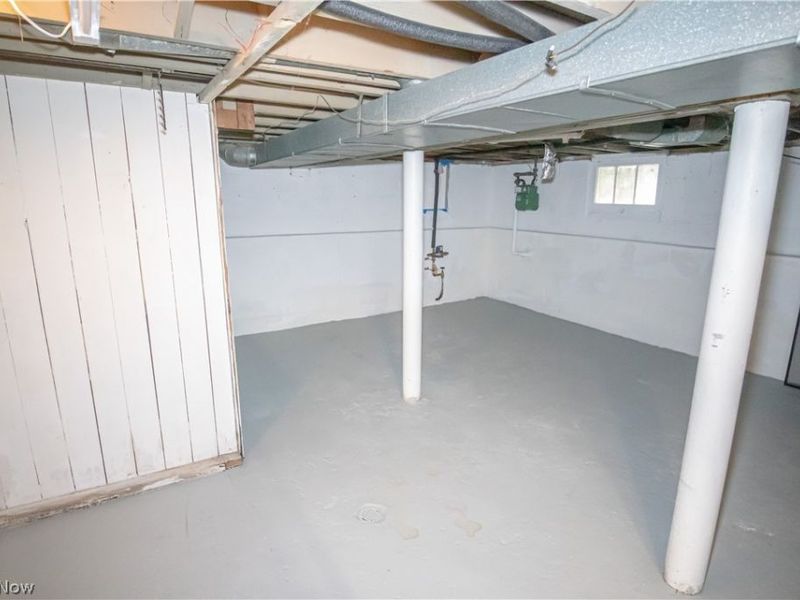 84 Thames Avenue, Bedford, OH 44146 Photo 23